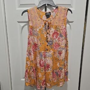 Floral Print Sleeveless Top by ANGIE